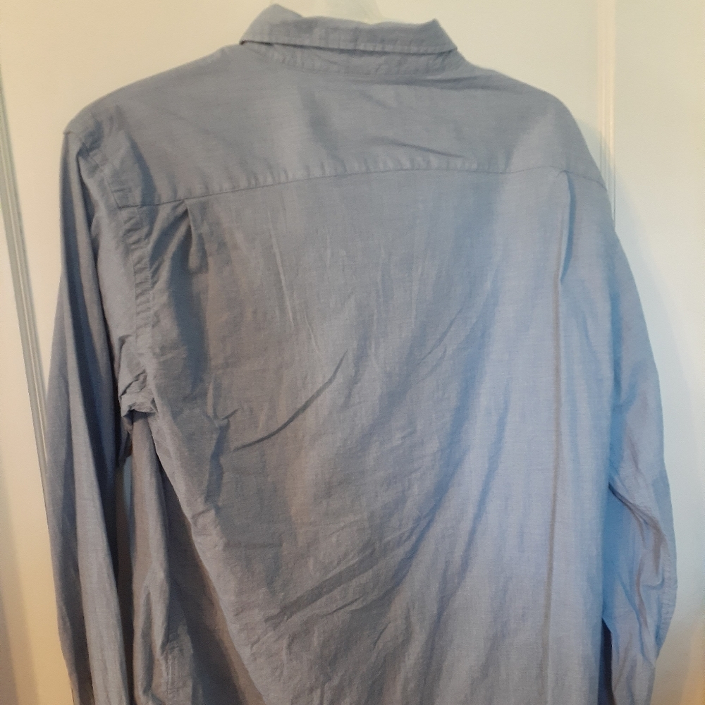 Old Navy button down - Picture 2 of 4